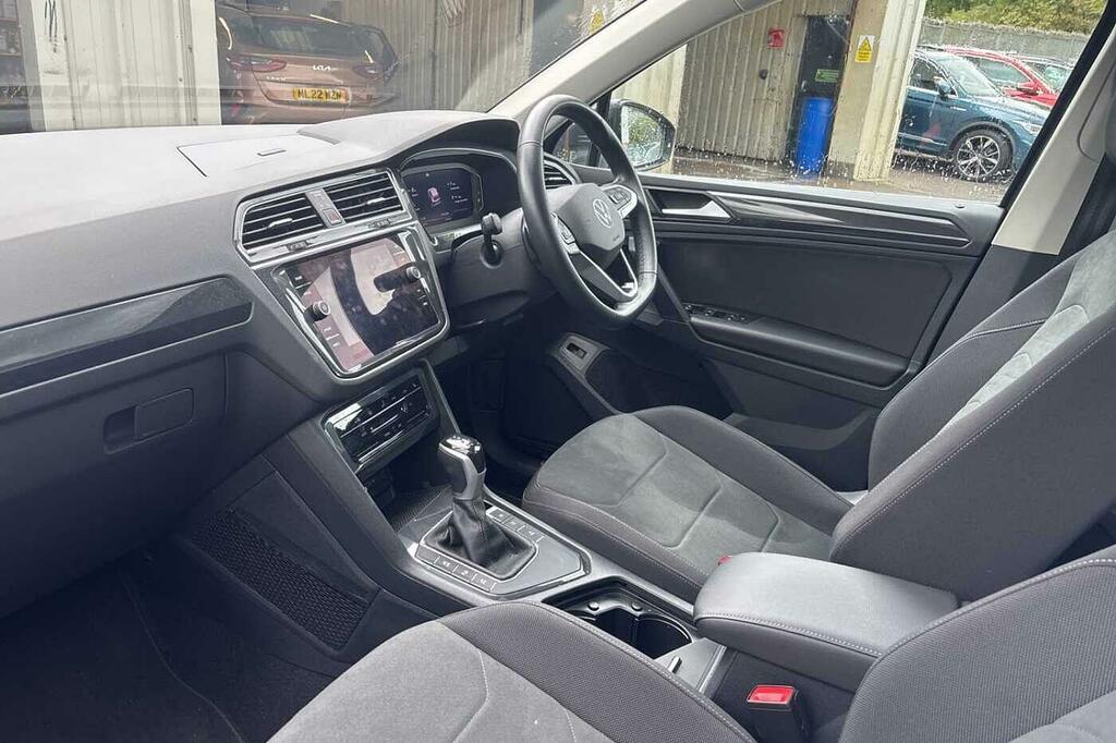 Volkswagen Tiguan 2.0 Tdi Elegance Dsg SO73KUW Grey #2