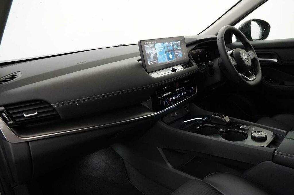 Nissan X-Trail 1.5 213 E-power E-4orce Awd N-trek With 7 Sea SN75YJV Silver #2