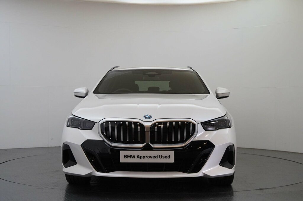 BMW 5 Series 530E M Sport Touring YH75CDY White #2