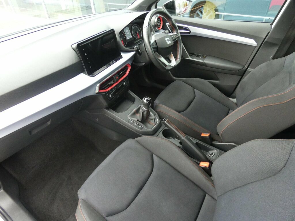 Seat Ibiza 1.0 Tsi Fr Euro 6 Ss ST71FYH White #2