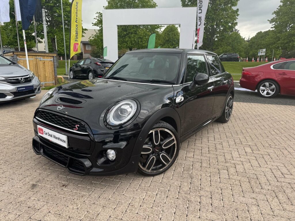 Mini Hatch 2.0 Cooper S Sport Steptronic Euro 6 Ss YE19GXC Black #3