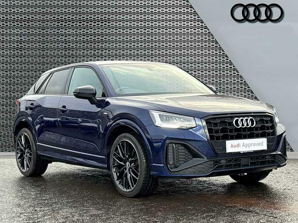Audi Q2 Black Edition 35 Tfsi 150 Ps S Tronic Blue