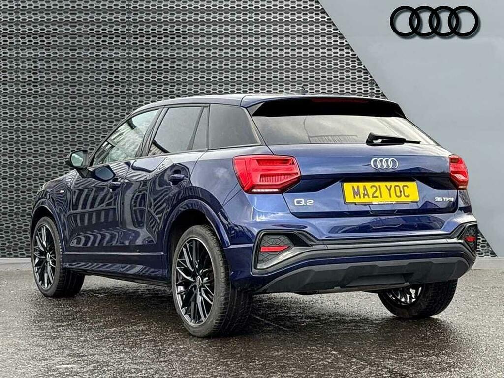 Audi Q2 Black Edition 35 Tfsi 150 Ps S Tronic Blue #3