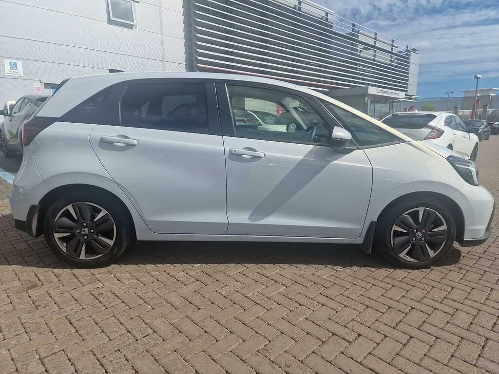 Honda Jazz 1.5 I-mmd Hybrid Advance Ecvt SN75URD White #5