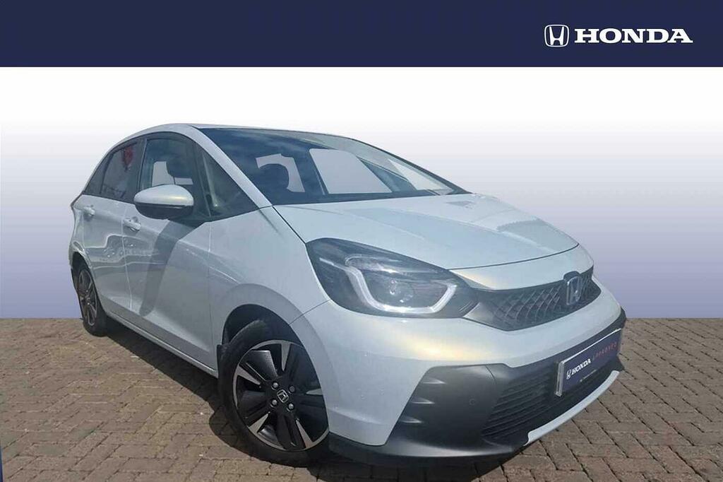 Honda Jazz 1.5 I-mmd Hybrid Advance Ecvt White