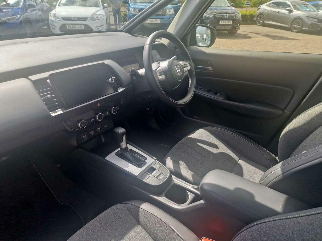 Honda Jazz 1.5 I-mmd Hybrid Advance Ecvt SN75URD White #2