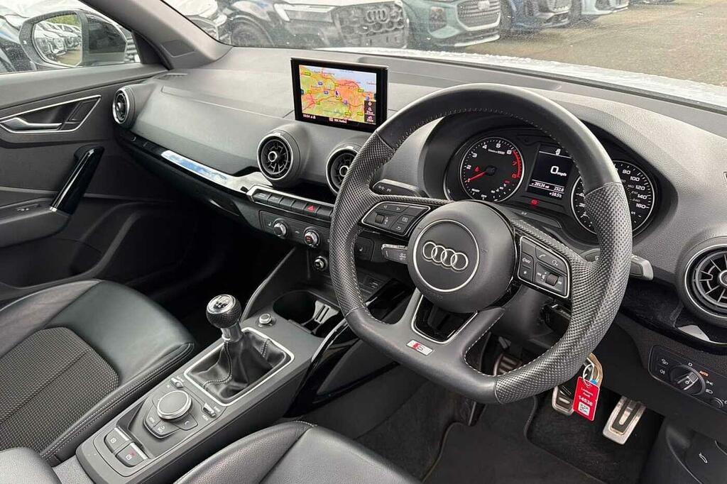 Audi Q2 Black Edition 35 Tfsi 150 Ps 6-Speed White #6