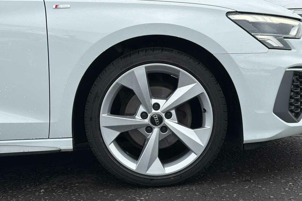 Audi A3 Sportback S Line 30 Tfsi 110 Ps 6-Speed SK72XXW White #5