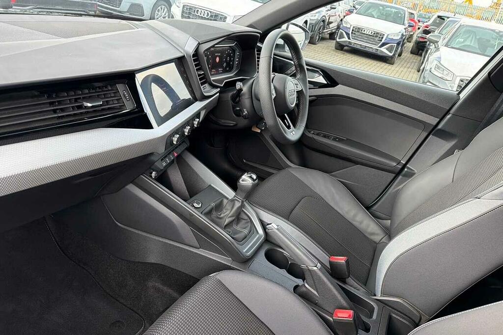 Audi A1 S Line 30 Tfsi 116 Ps 6-Speed SN75YAV White #2