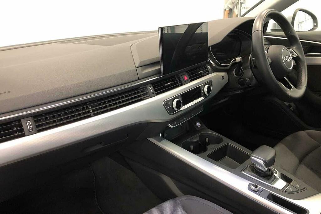 Audi A4 Technik 35 Tfsi 150 Ps S Tronic SA23PZE Silver #2