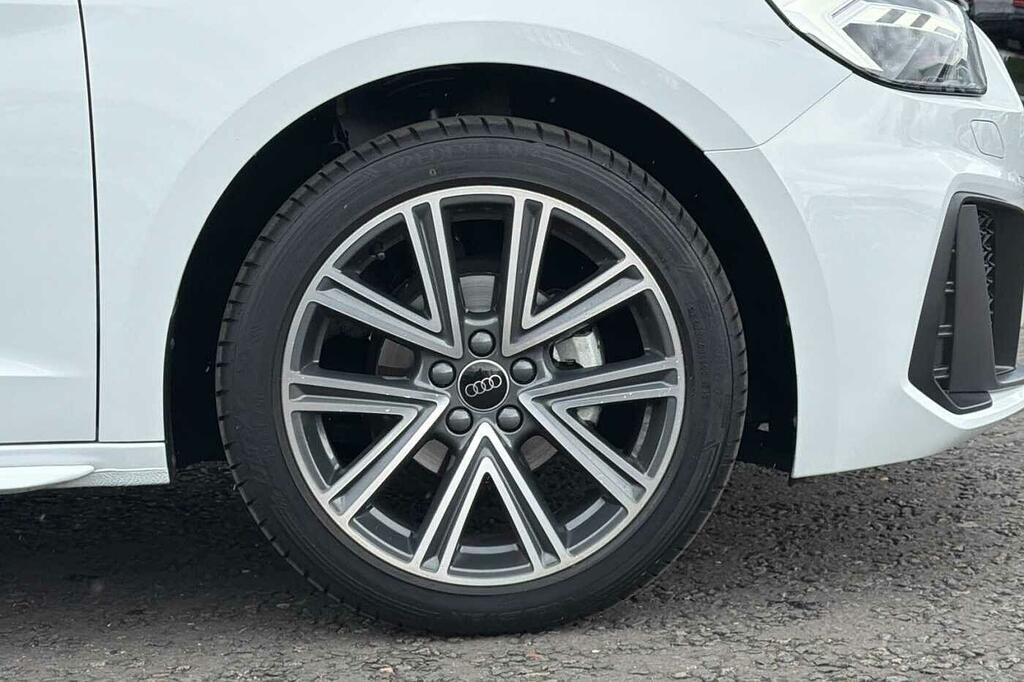 Audi A1 S Line 25 Tfsi 95 Ps 5-Speed SN75YBK White #5