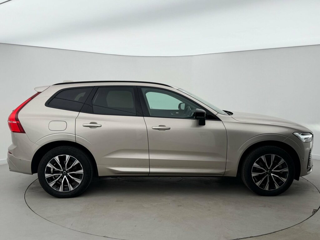 Volvo XC60 2.0 B4 Mhev Plus Suv Hybrid Euro 6 SG23VSK Gold #3