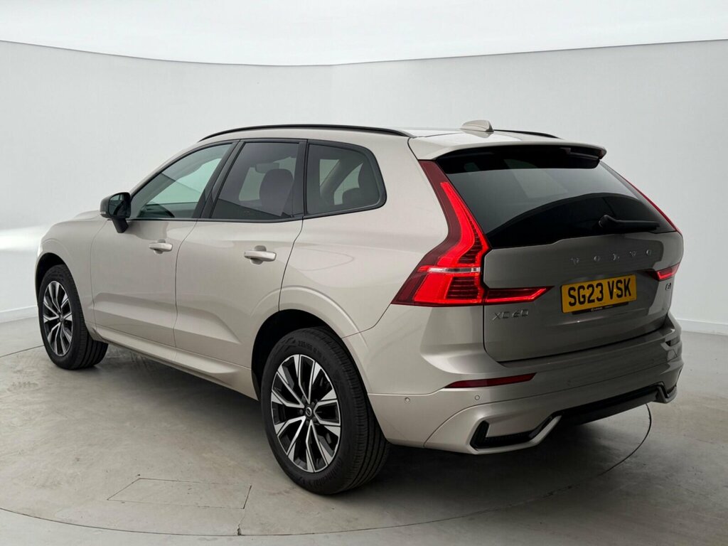 Volvo XC60 2.0 B4 Mhev Plus Suv Hybrid Euro 6 SG23VSK Gold #2