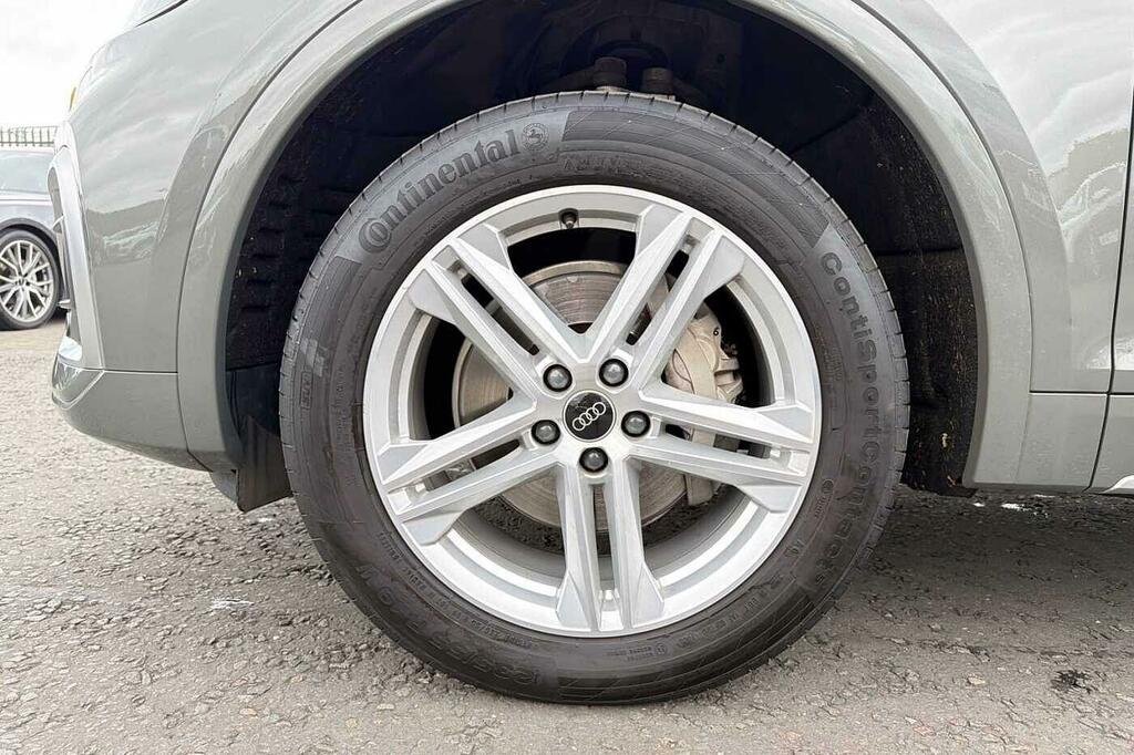 Audi Q5 S Line 40 Tdi Quattro 204 Ps S Tronic SL23LYA Grey #5