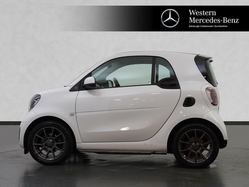 Smart Fortwo Coupe 17.6Kwh Brabus Line 22Kw Charger White #4