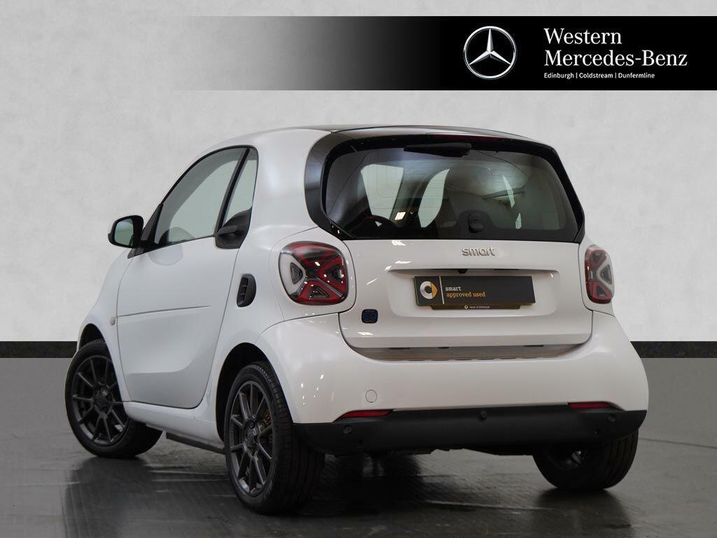 Smart Fortwo Coupe 17.6Kwh Brabus Line 22Kw Charger White #3