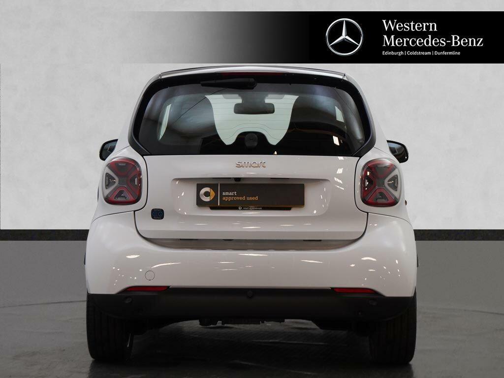 Smart Fortwo Coupe 17.6Kwh Brabus Line 22Kw Charger White #5