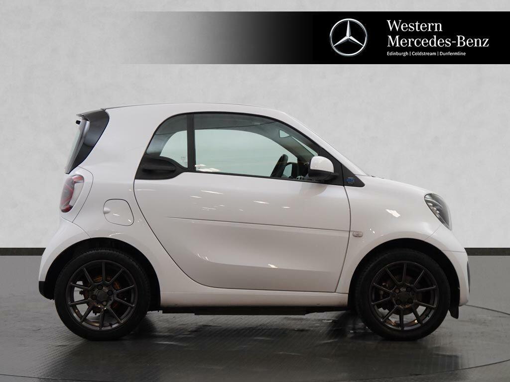 Smart Fortwo Coupe 17.6Kwh Brabus Line 22Kw Charger White #6