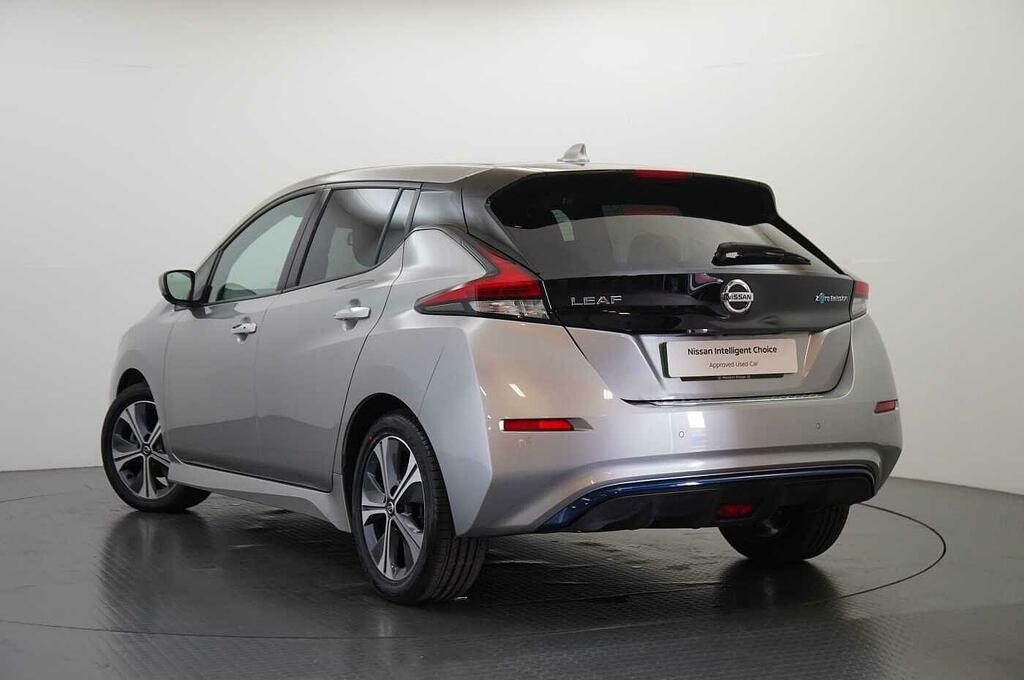 Nissan Leaf 40Kw Tekna With Bose Audio And Pro Pilot Tech AE70XKA Silver #3