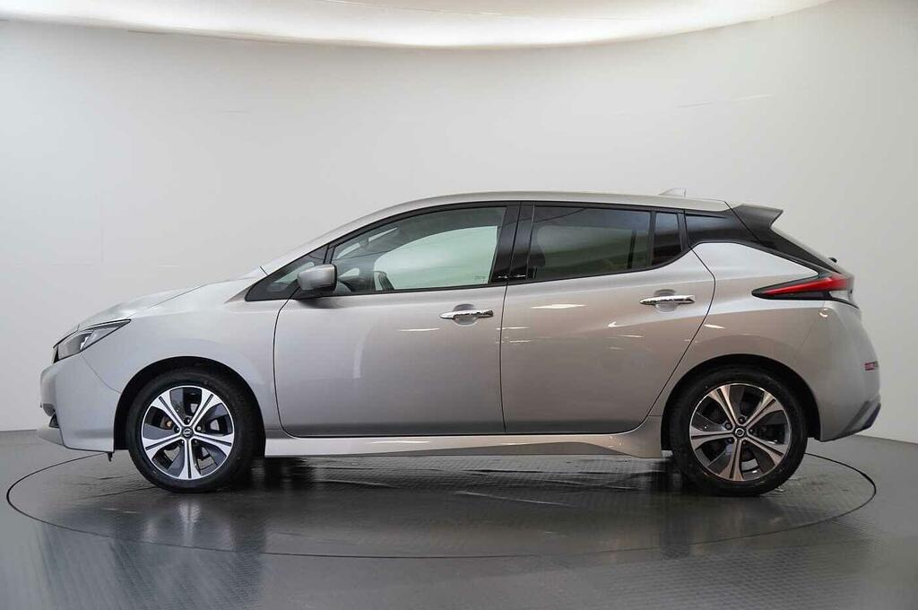 Nissan Leaf 40Kw Tekna With Bose Audio And Pro Pilot Tech AE70XKA Silver #5