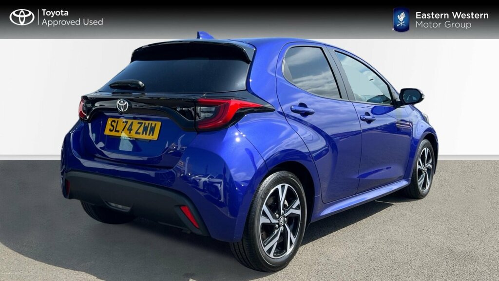 Toyota Yaris 1.5 Vvt-h Design E-cvt Euro 6 Ss SL74ZWW Blue #2
