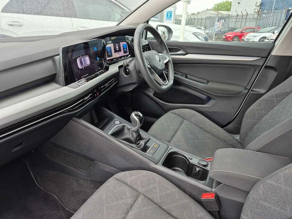 Volkswagen Golf Life 1.0 Tsi 110Ps 6-Speed SN22BJA White #2