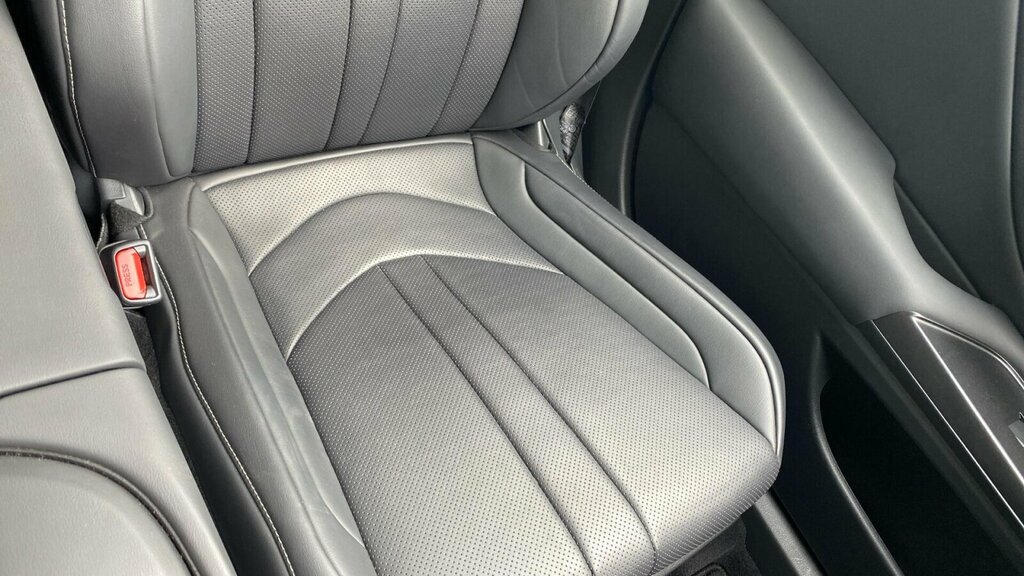 Lexus ES Saloon Grey #52
