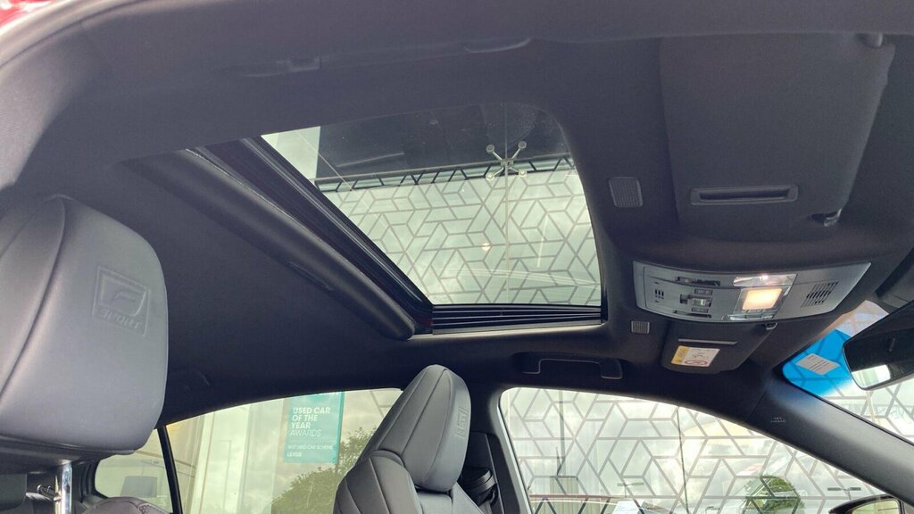 Lexus ES Saloon Grey #32