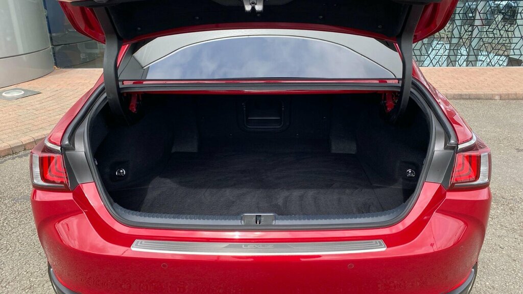 Lexus ES Saloon Grey #26