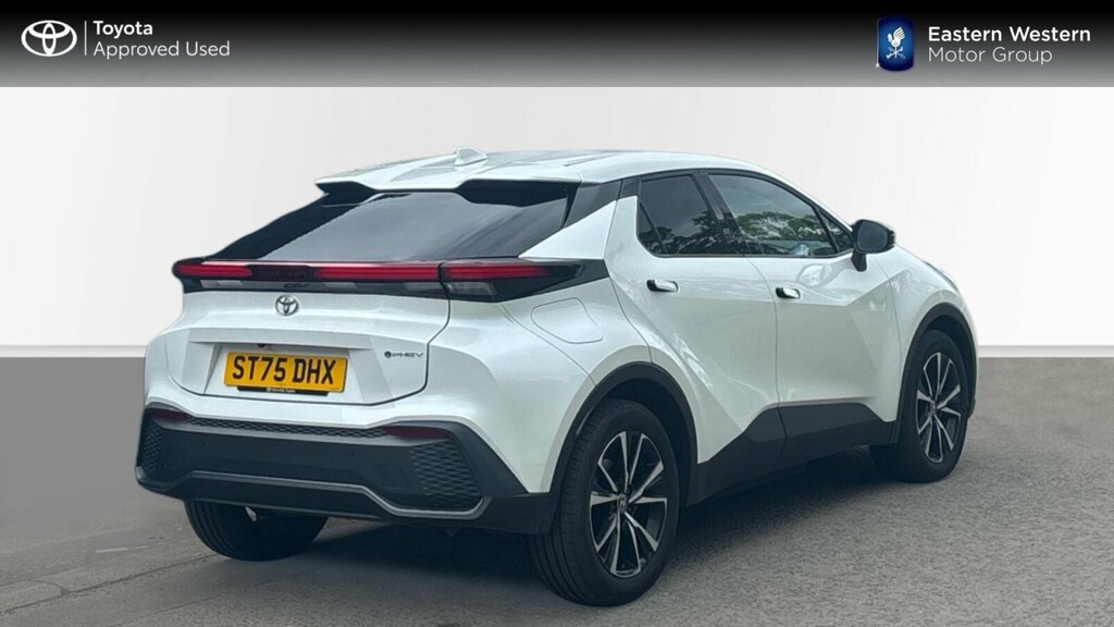 Toyota C-Hr 2.0 Vvt 13.6Kwh Design Cvt Euro 6 Ss ST75DHX White #2