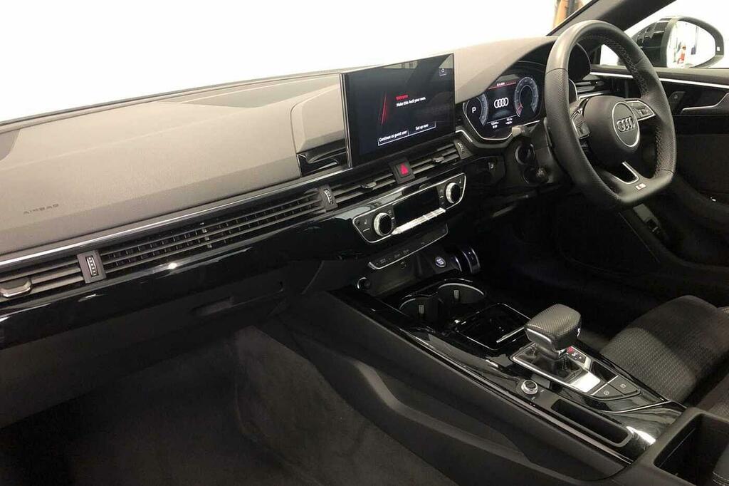 Audi A5 Coup- My23.5 Black Edition 35 Tfsi 150 Ps S Tronic Blue #2