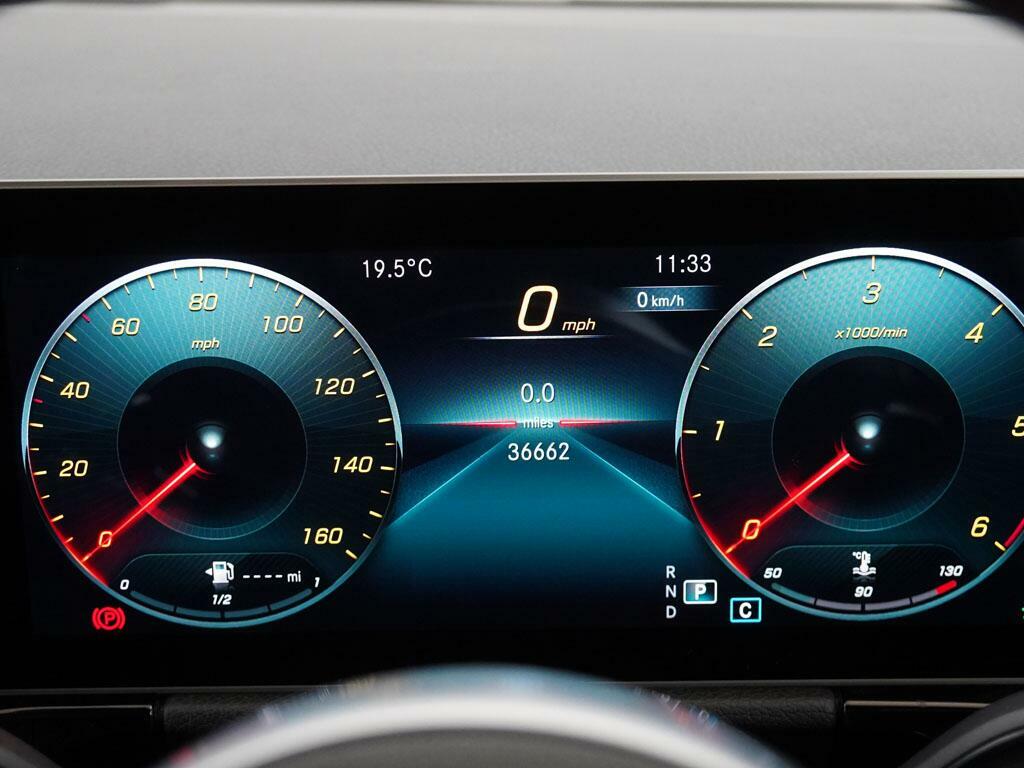 Mercedes-Benz B Class B 200 D Amg Line Premium YR19CDN Silver #4