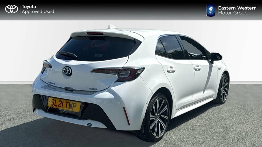 Toyota Corolla 1.8 Vvt-h Design Cvt Euro 6 Ss SL21TWP White #2