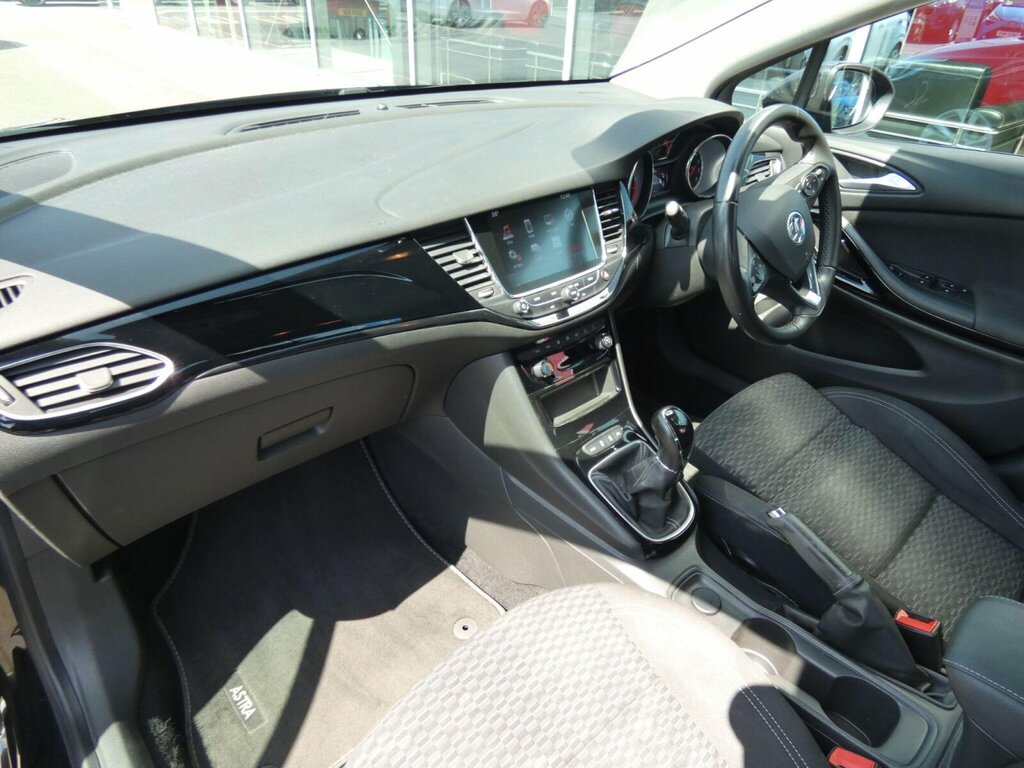 Vauxhall Astra 1.0I Turbo Ecotec Sri Nav Euro 6 Ss DL68XPO Black #2