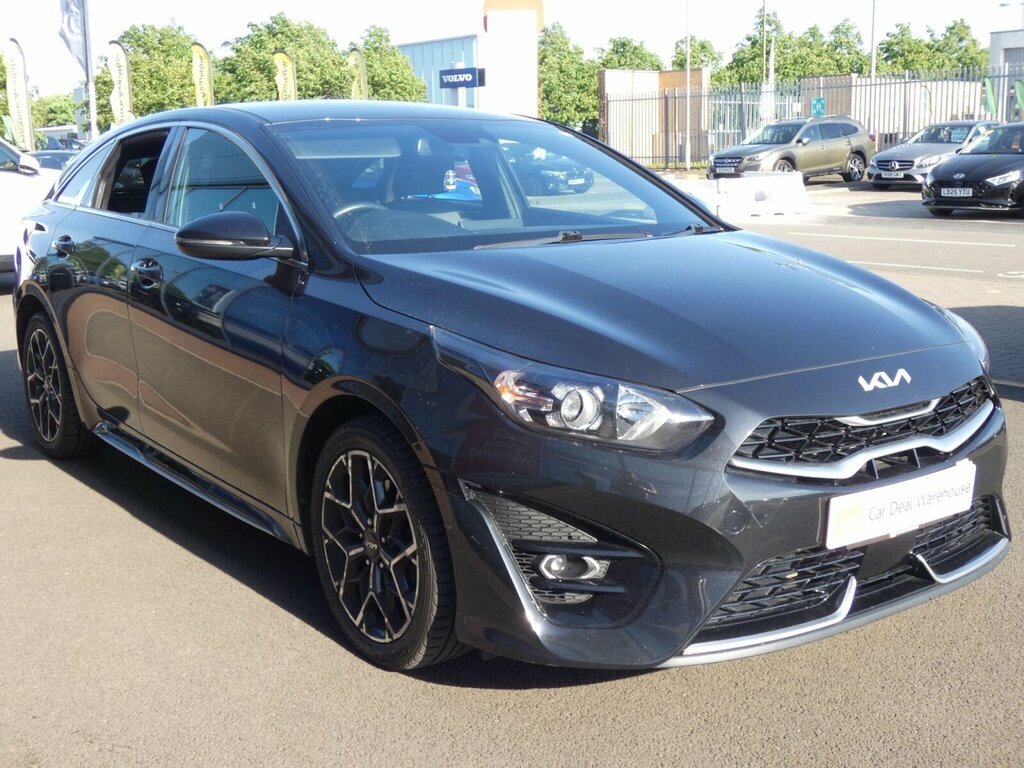 Kia Proceed 1.5 T-gdi Gt-line Shooting Brake Dct Euro 6 Ss Black #4