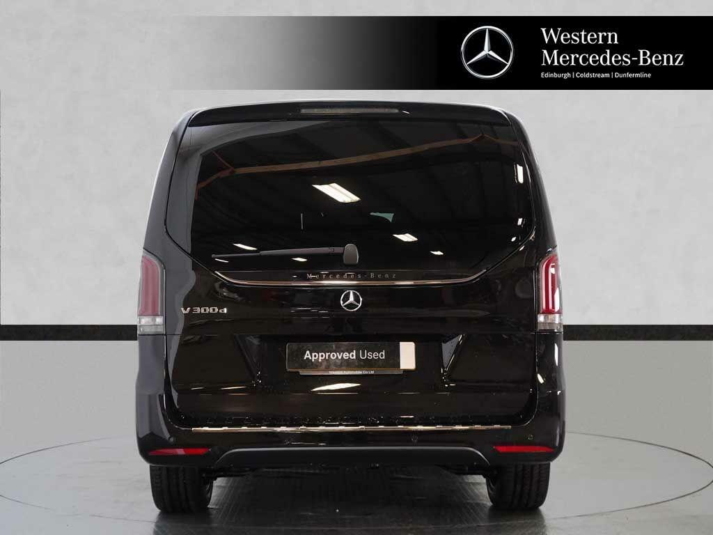 Mercedes-Benz V Class V300d Premium Black #5