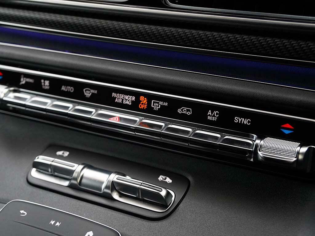 Mercedes-Benz V Class V300d Premium Black #19