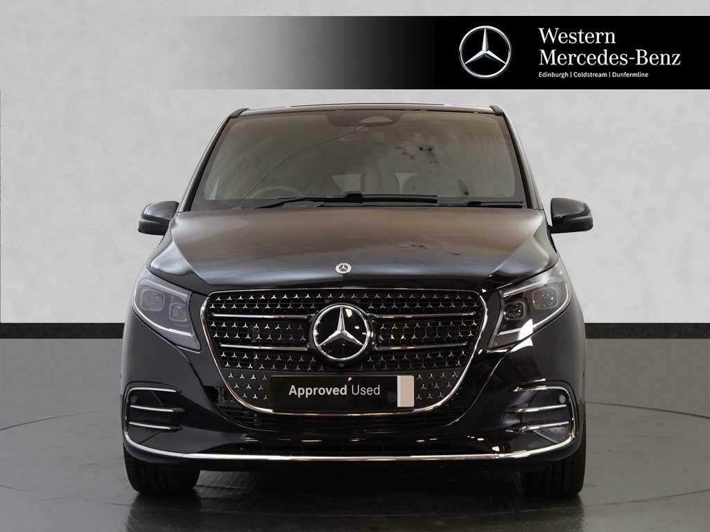 Mercedes-Benz V Class V300d Premium Black #2