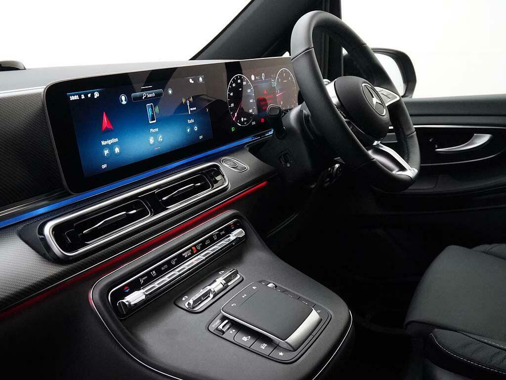 Mercedes-Benz V Class V300d Premium Black #23