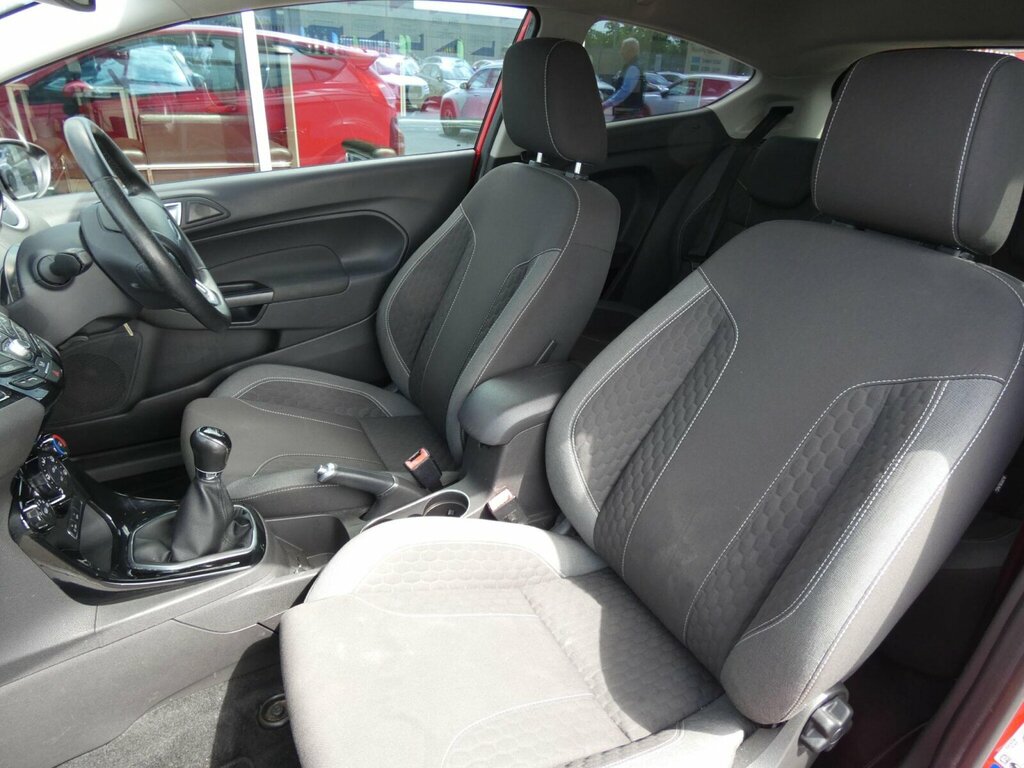 Ford Fiesta 1.0T Ecoboost Zetec S Euro 6 Ss SD16BPF Red #2