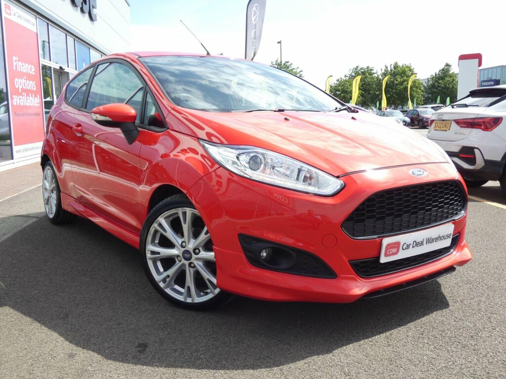 Ford Fiesta 1.0T Ecoboost Zetec S Euro 6 Ss Red