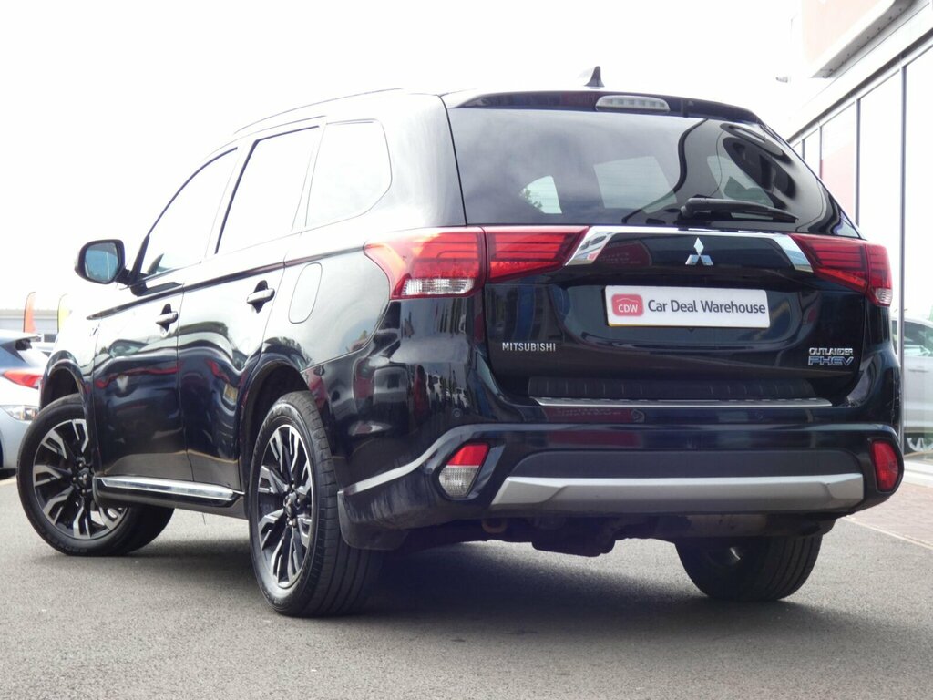 Mitsubishi Outlander 2.0H 12Kwh Juro Cvt 4Wd Euro 6 Ss Black #3