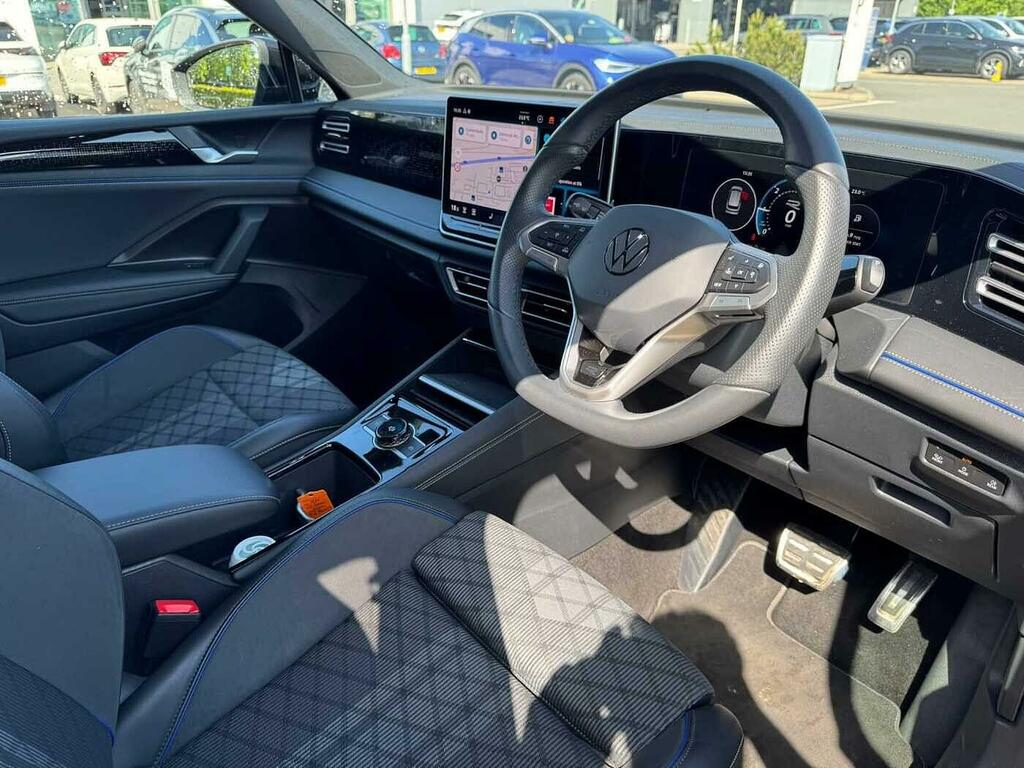 Volkswagen Tiguan 2.0 Tdi R-line Dsg GJ74UEN Black #6