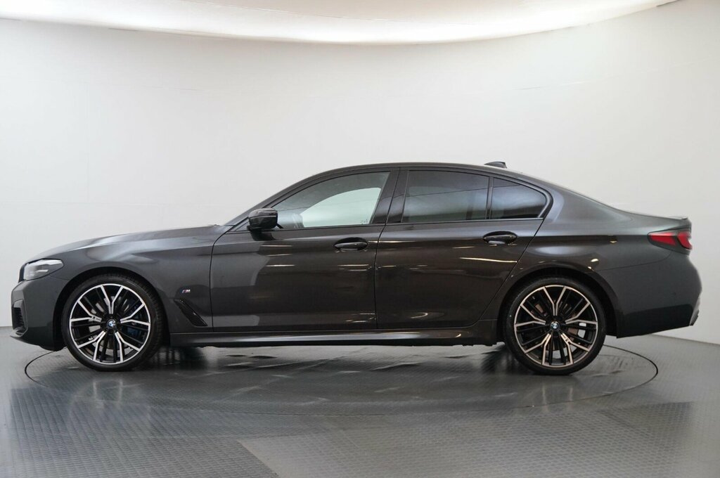 BMW 5 Series 530D Xdrive M Sport Saloon Grey #4