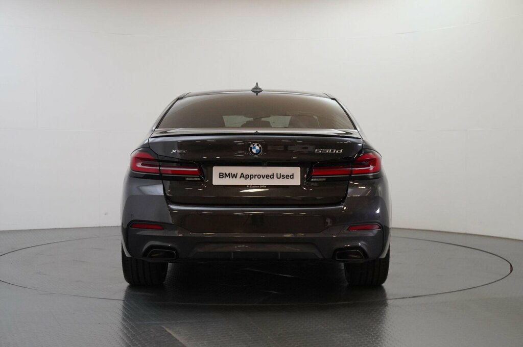 BMW 5 Series 530D Xdrive M Sport Saloon Grey #5