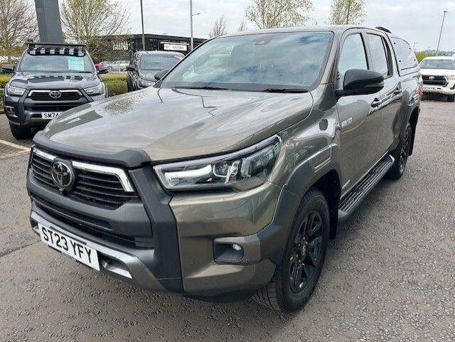 Toyota HILUX 2.8 D-4d Invincible X 4Wd Euro 6 Ss Brown