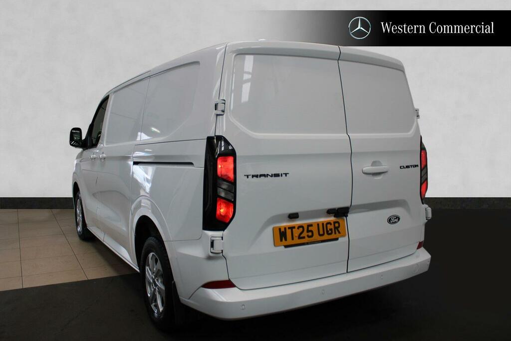 Ford Transit Custom 2.0 320 Ecoblue Limited Panel Van Manua WT25UGR White #5