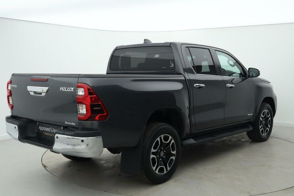 Toyota HILUX 2.8 D-4d Invincible Pickup Double Cab A FG22LCV Grey #2