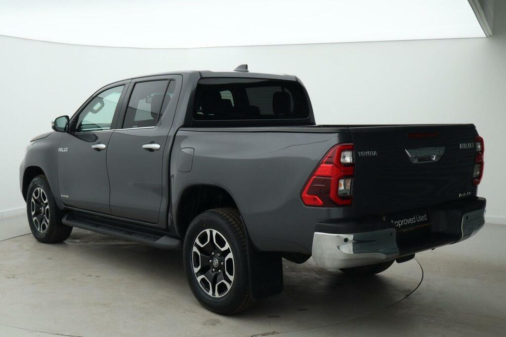 Toyota HILUX 2.8 D-4d Invincible Pickup Double Cab A FG22LCV Grey #4