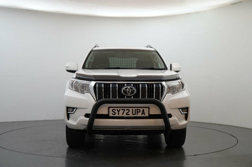 Toyota Land Cruiser 2.8D Active Navi 4Wd Swb Euro 6 Ss SY72UPA White #2